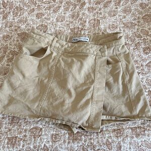 Zara Khaki Skort